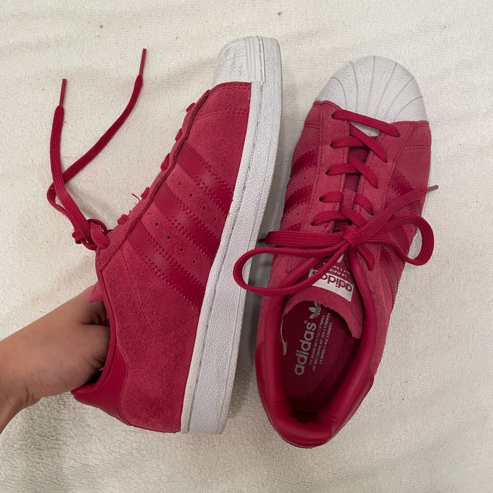 Super star Adidas in Pink US 5